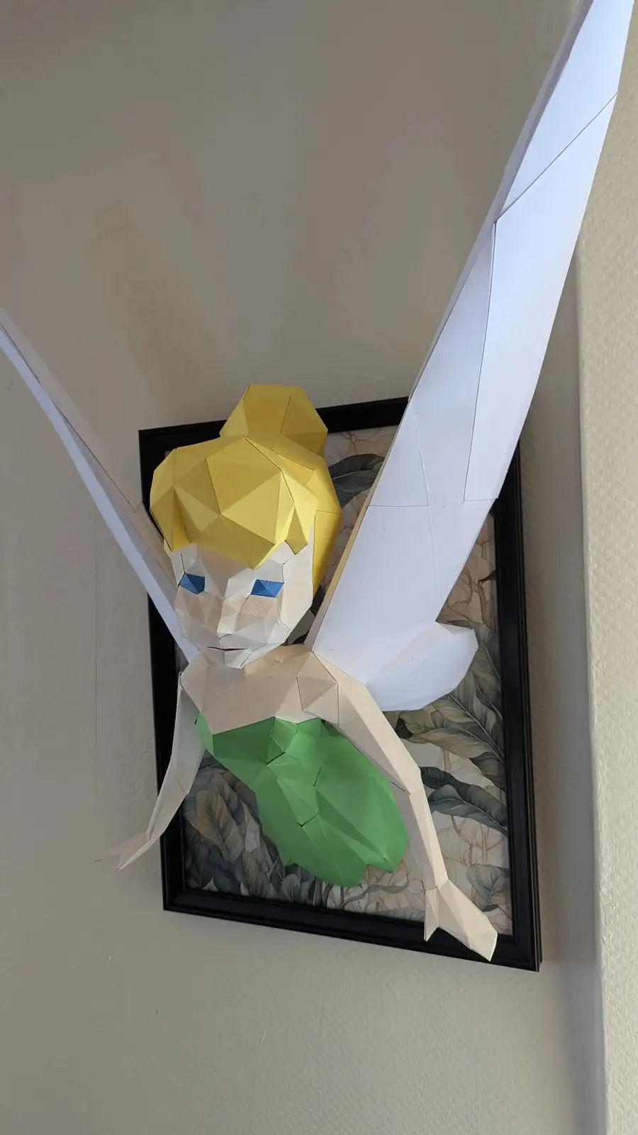 Kit papercraft Fée Clochette – personnage féerique en papier