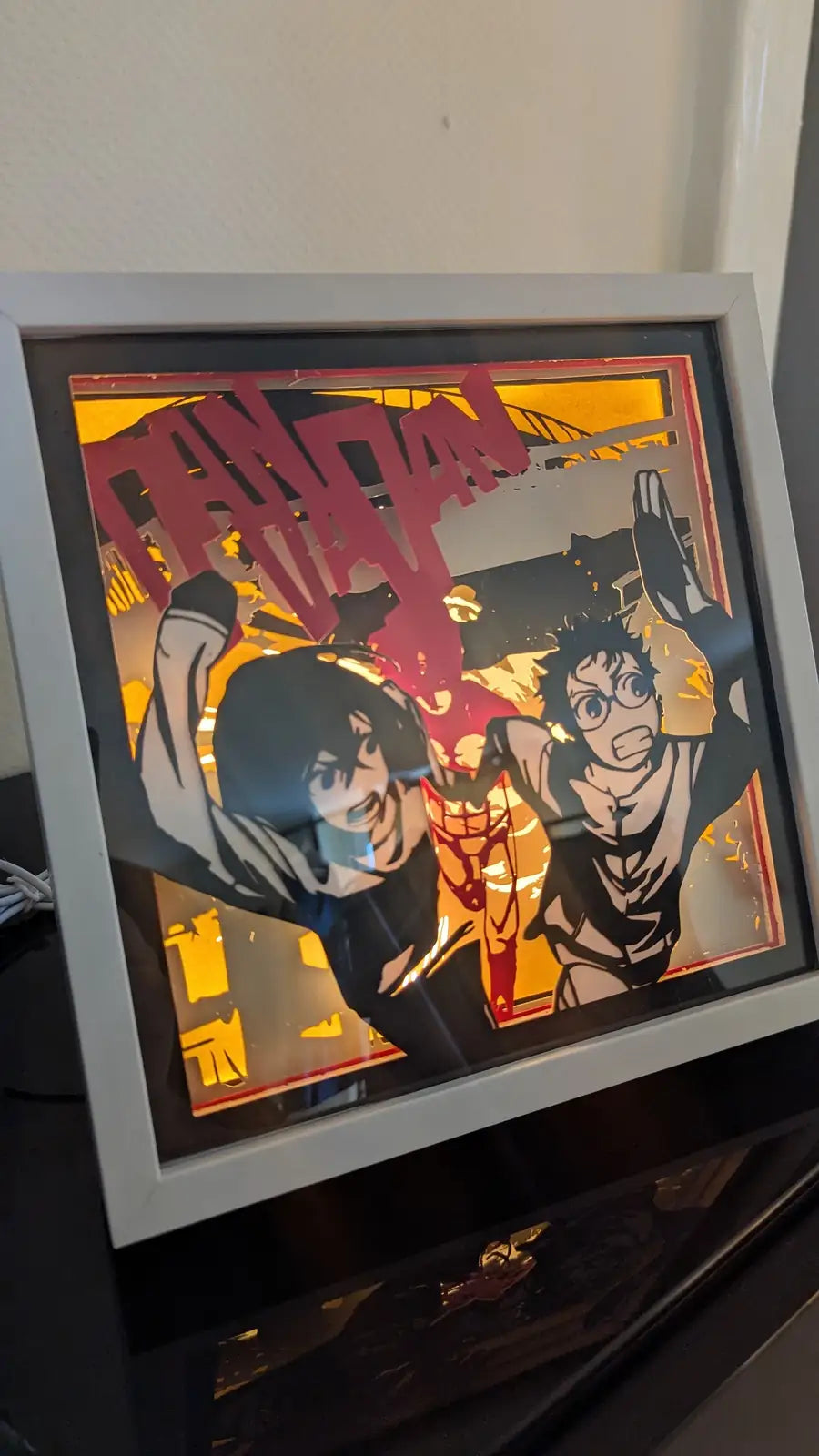 Photo lightbox dandadan allumée