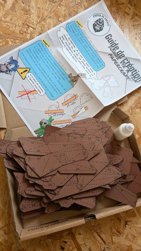 ouverture du kit papercraft/origami 3D afin de faire la tête de cerf de chez paper in events