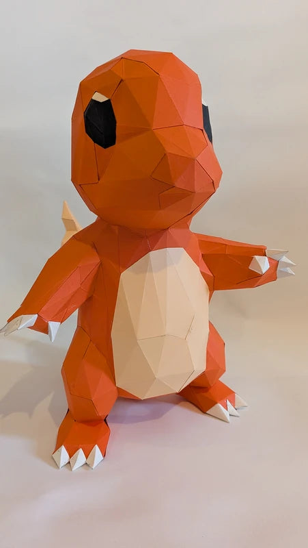 Figurine Salamèche Pokémon en papercraft 3D à monter, kit DIY origami pour fan Nintendo.
