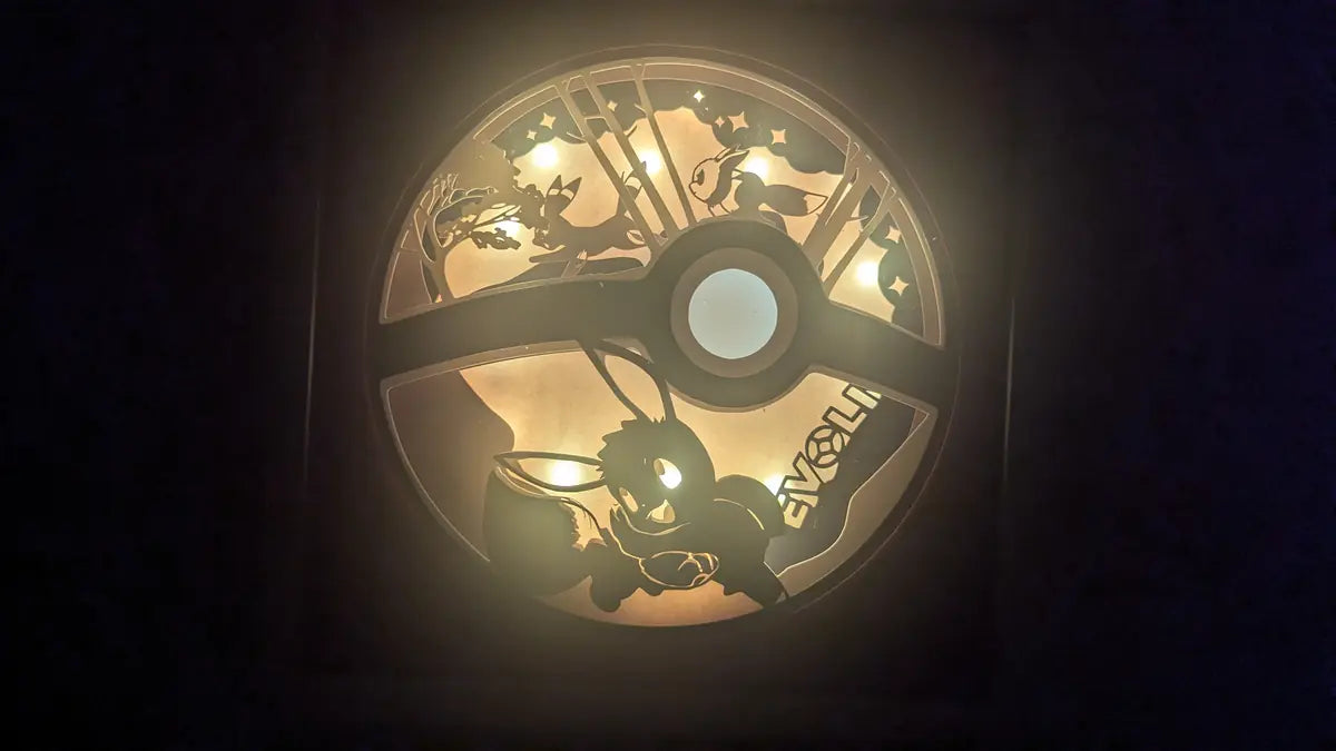 Cadre Pokémon Évoli en papier, création artisanale découpée