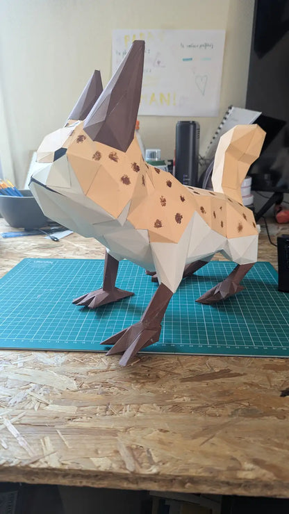 Figurine Loth-cat papercraft Star Wars Rebels – vue profil