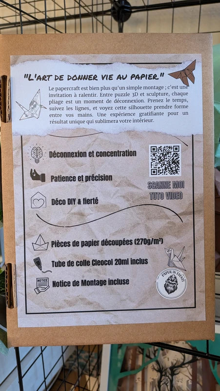 packaging arrière des boites de kits papercraft de chez paper in events
