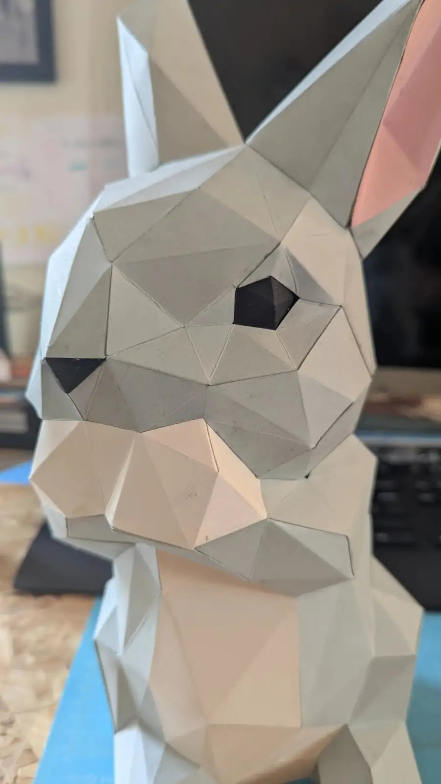 Papercraft lapin en papier – figurine 3D à monter soi-même