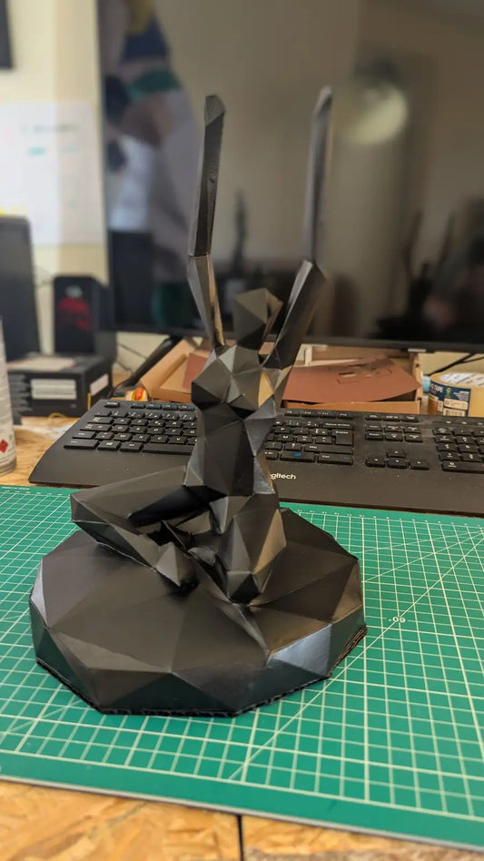 Kit papercraft posture de yoga – sculpture féminine en papier