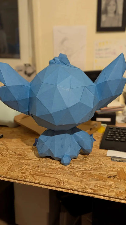 Décoration papercraft Stitch – kit papier 3D à fabriquer soi-même