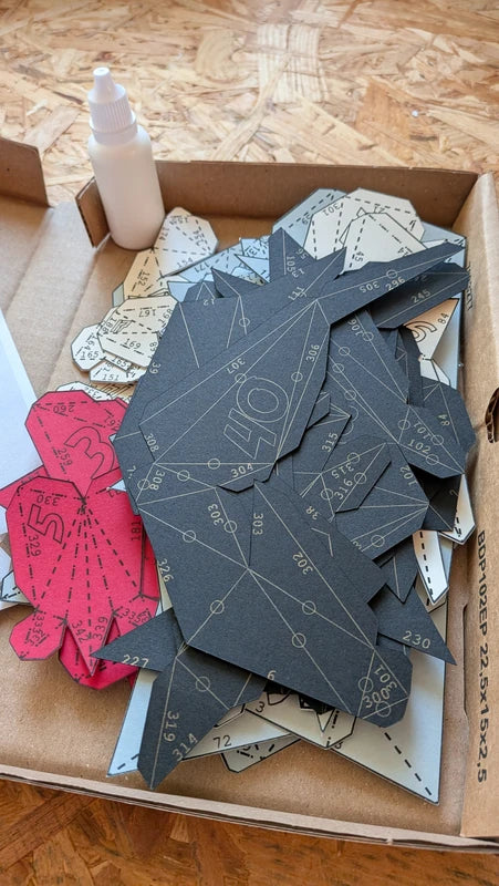 zoom sur les pièces découpés avec précision chez paper in events